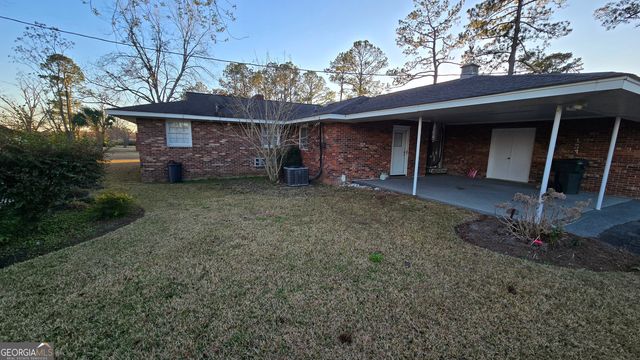 105 Rosemont Road, Glennville, GA 30427