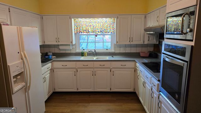 105 Rosemont Road, Glennville, GA 30427