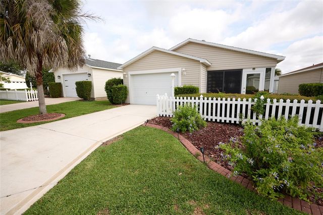 2331 RILEY ROAD, The Villages, FL 32162