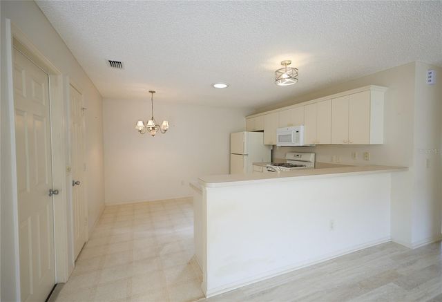 2331 RILEY ROAD, The Villages, FL 32162