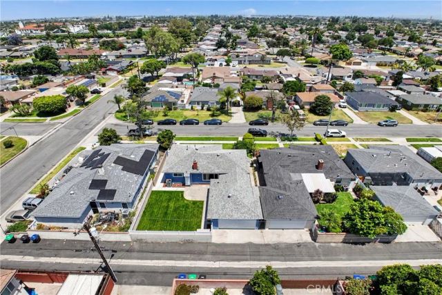 10006 Van Ruiten, Bellflower, CA 90706