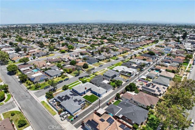 10006 Van Ruiten, Bellflower, CA 90706