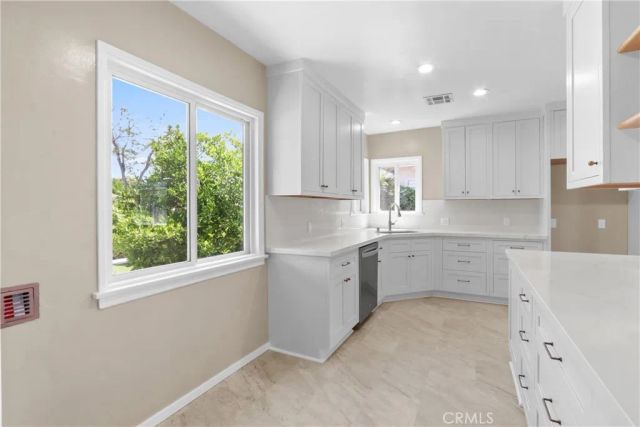 10006 Van Ruiten, Bellflower, CA 90706