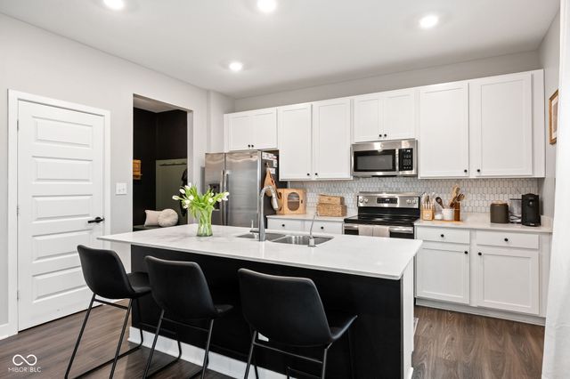 19997 Fenside Xing, Westfield, IN 46074