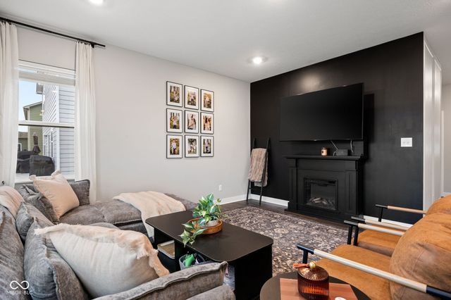 19997 Fenside Xing, Westfield, IN 46074