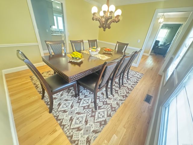 598 Nichols Avenue, Stratford, CT 06614