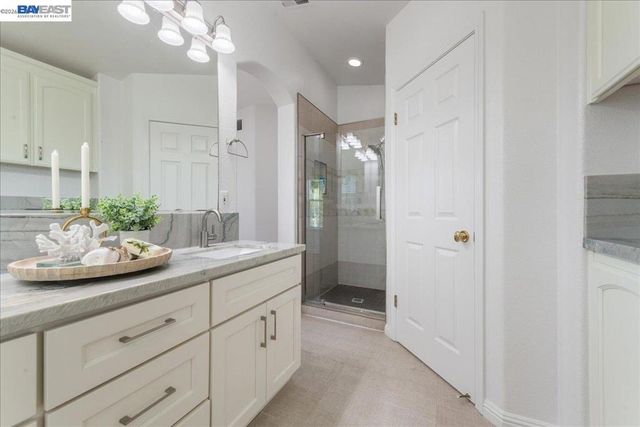 5102 Kino Ct, Dublin, CA 94568