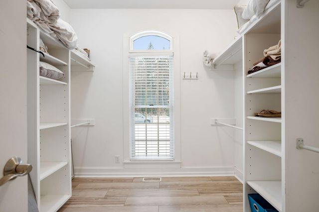 7409 Mitchell Court, South Haven, MI 49090