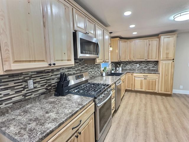 506 W South Street, Nevada, MO 64772