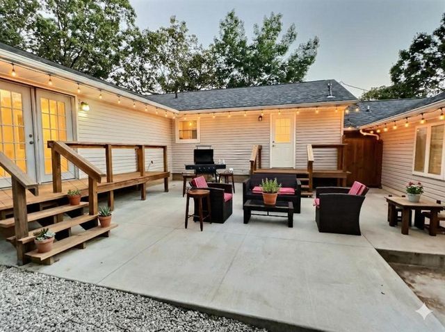 506 W South Street, Nevada, MO 64772