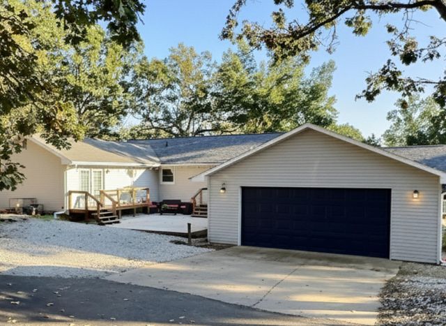 506 W South Street, Nevada, MO 64772