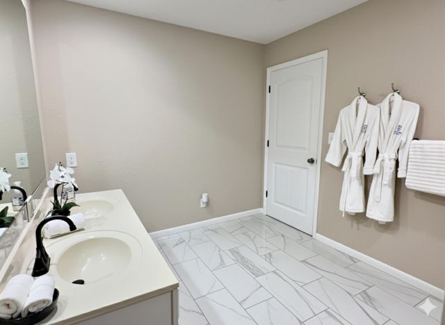 506 W South Street, Nevada, MO 64772