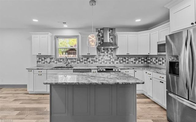609 Unity Street, Thomasville, NC 27360