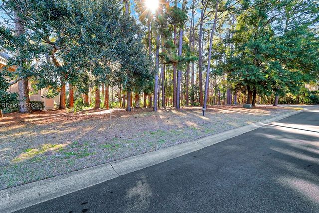 27 Hunting Ct, Bluffton, SC 29910