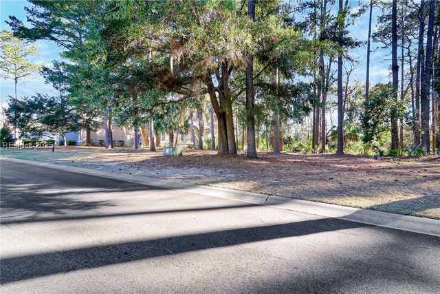27 Hunting Ct, Bluffton, SC 29910