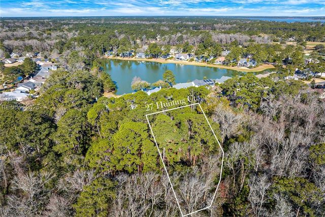 27 Hunting Ct, Bluffton, SC 29910