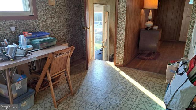 1214 HALL AVE, Abington, PA 19001