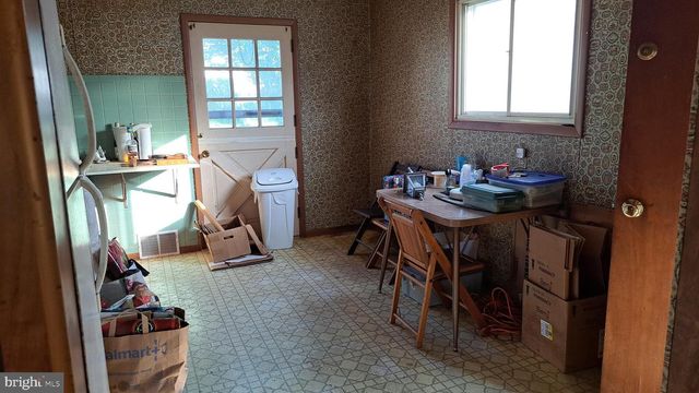 1214 HALL AVE, Abington, PA 19001