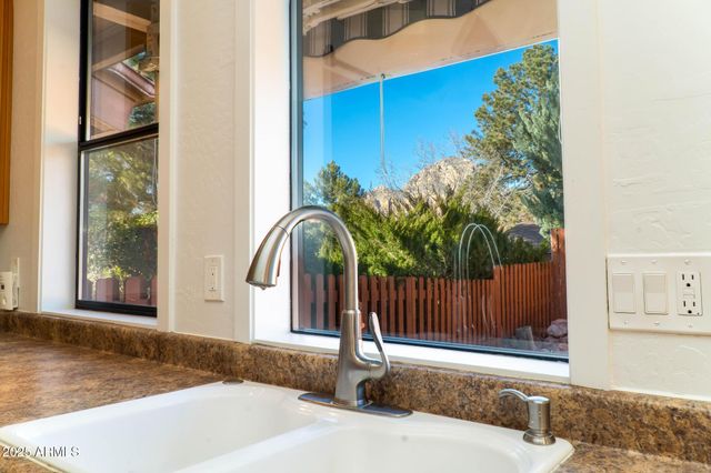 180 Sierra Rd Road, Sedona, AZ 86336