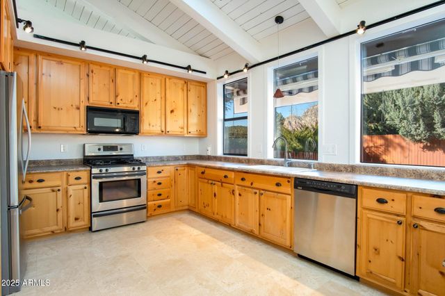 180 Sierra Rd Road, Sedona, AZ 86336