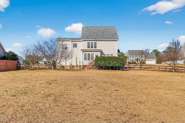 102 Wood Valley Drive, Four Oaks, NC 27524