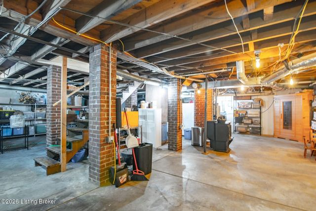 207 N Main St, Elizabethtown, KY 42701