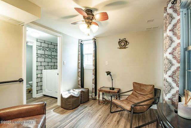 207 N Main St, Elizabethtown, KY 42701
