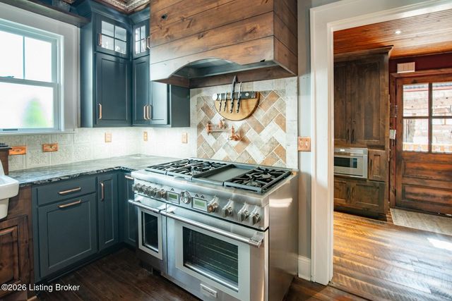 207 N Main St, Elizabethtown, KY 42701