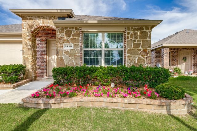 2118 Meadow Park Drive, Princeton, TX 75407