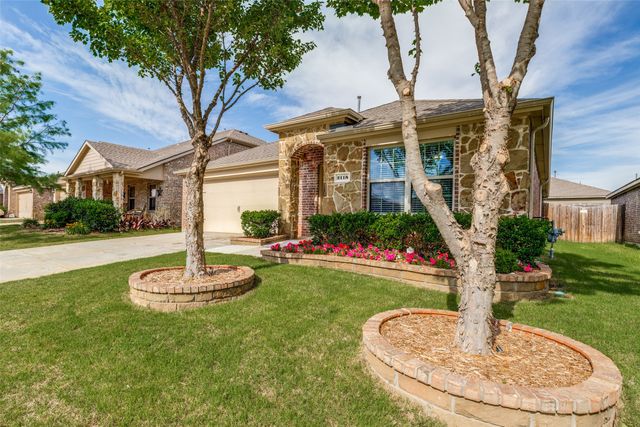 2118 Meadow Park Drive, Princeton, TX 75407
