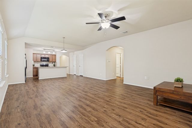 2118 Meadow Park Drive, Princeton, TX 75407