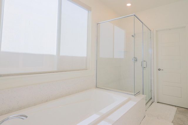 5718 Harveston Way, Sacramento, CA 95835