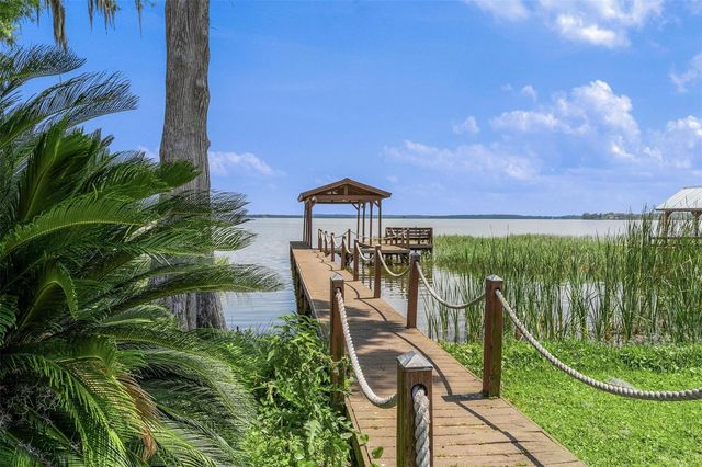 6274 SAILBOAT AVENUE, Tavares, FL 32778