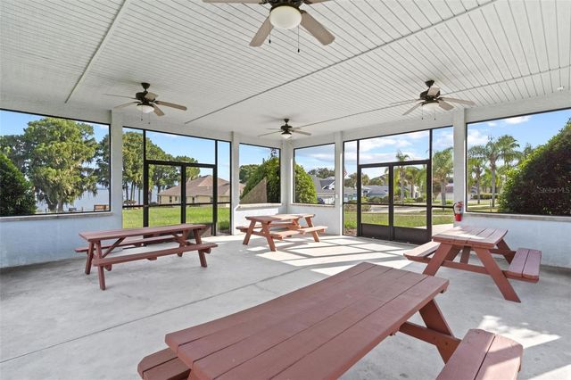 6274 SAILBOAT AVENUE, Tavares, FL 32778