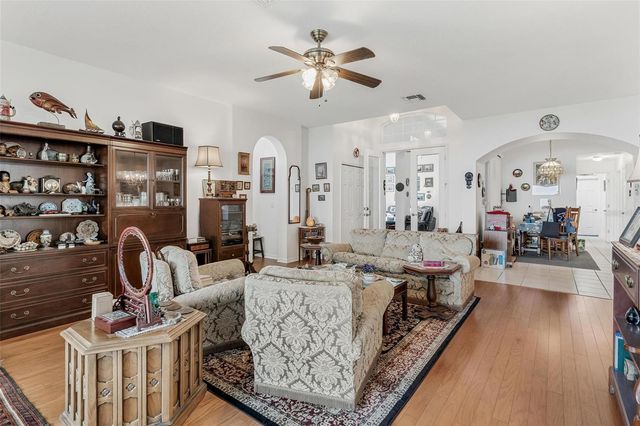 6274 SAILBOAT AVENUE, Tavares, FL 32778