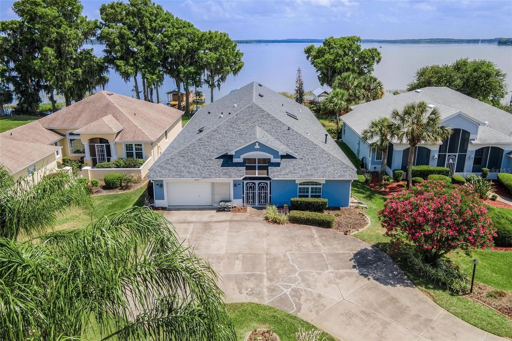6274 SAILBOAT AVENUE, Tavares, FL 32778
