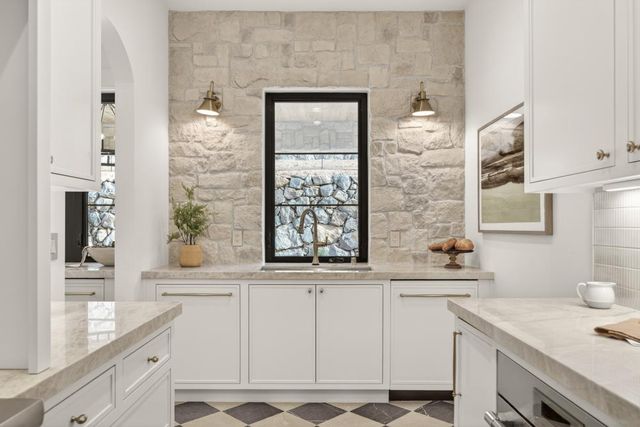 3225 Rustic Woods Ct, Loomis, CA 95650