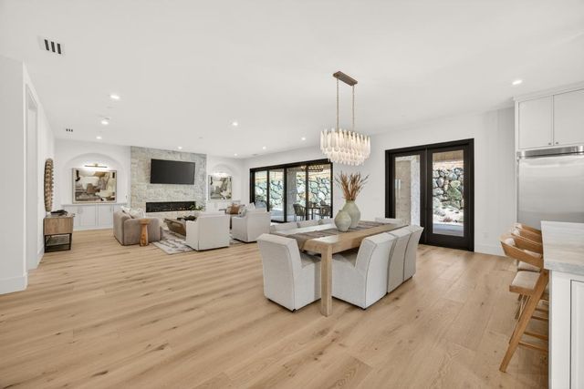 3225 Rustic Woods Ct, Loomis, CA 95650