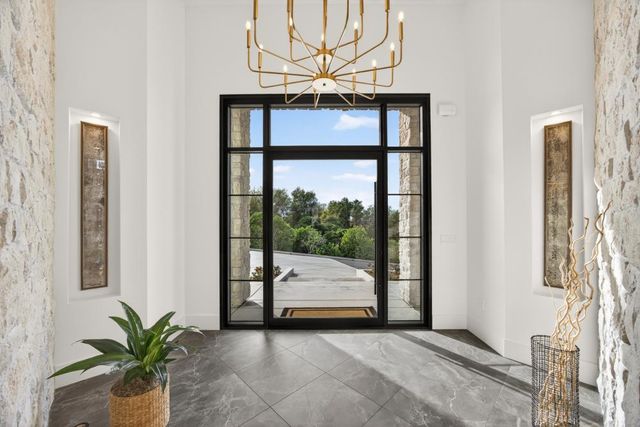 3225 Rustic Woods Ct, Loomis, CA 95650