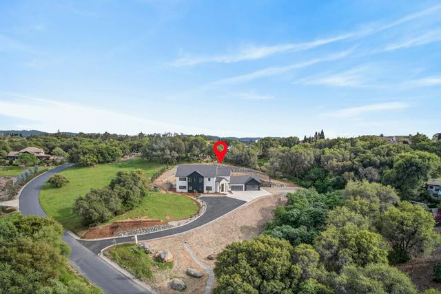 3225 Rustic Woods Ct, Loomis, CA 95650