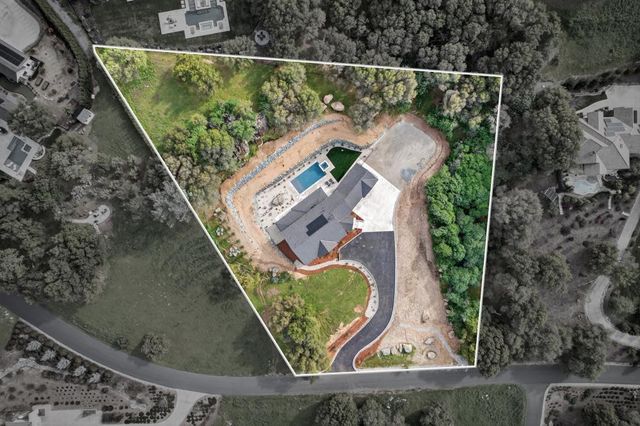 3225 Rustic Woods Ct, Loomis, CA 95650