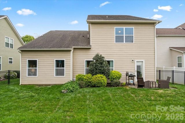 13429 Pierre Reverdy Drive, Davidson, NC 28036