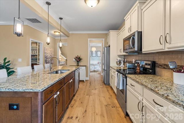 13429 Pierre Reverdy Drive, Davidson, NC 28036