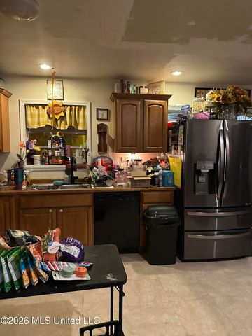 2191 Sherwood Place, Biloxi, MS 39531