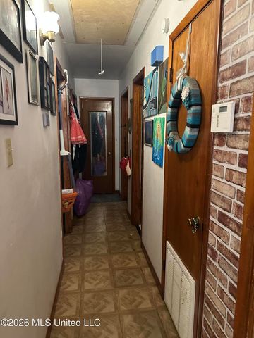 2191 Sherwood Place, Biloxi, MS 39531
