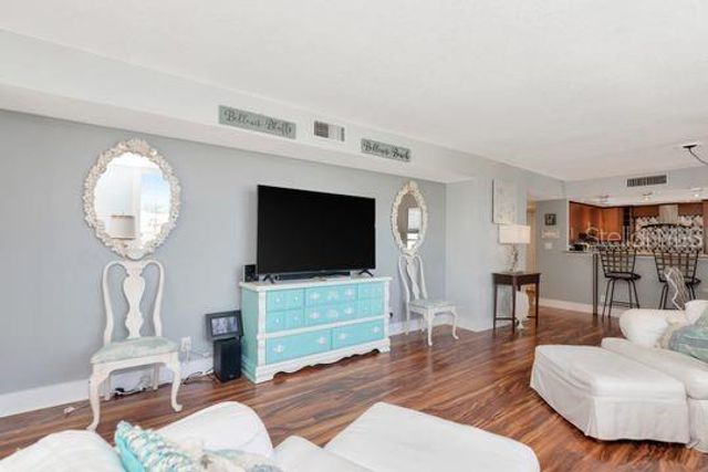 220 BELLEVIEW BOULEVARD 203, Belleair, FL 33756