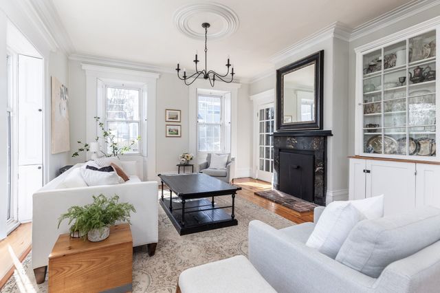 27 St James Street 0, Boston, MA 02119