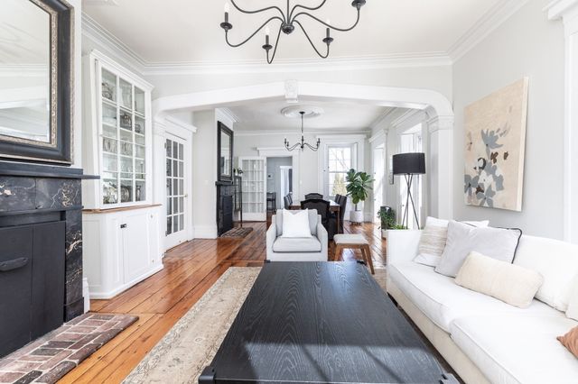 27 St James Street 0, Boston, MA 02119