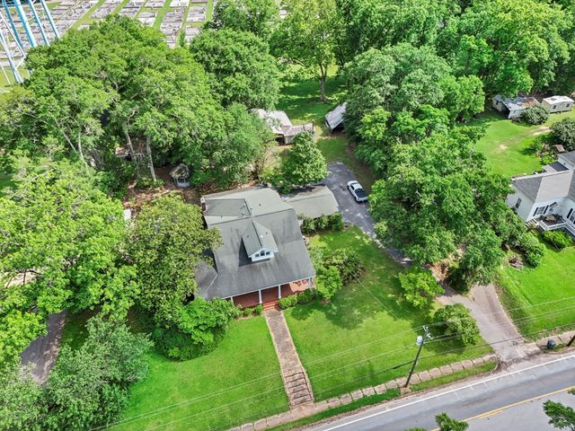 17834 Main Street, Woodbury, GA 30293