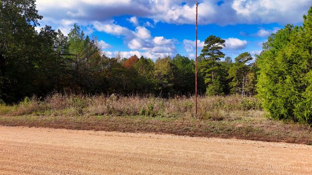 619 Bridge View Cv, Bath Springs, TN 38311